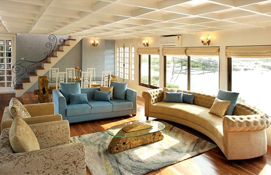 luxury houseboat